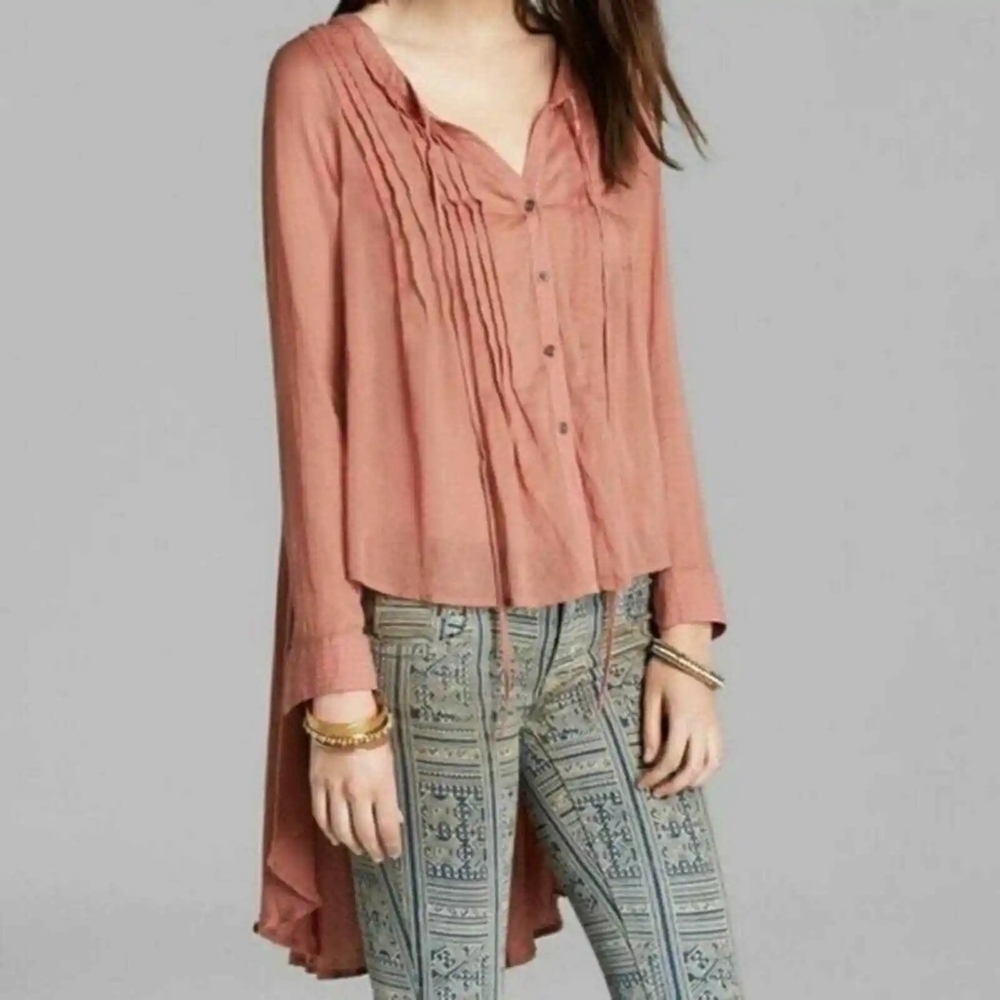 Free People Pleated Hi Low Sisters of Moon Blouse Size M